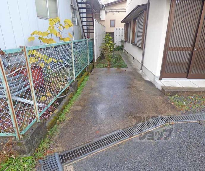 【静市市原町貸家３５３－３】間取