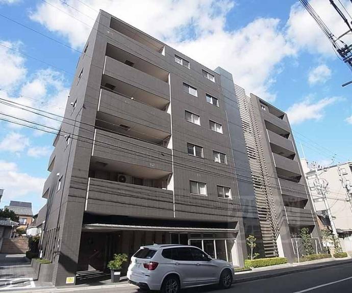 【イーグルコート衣笠廬山邸】間取