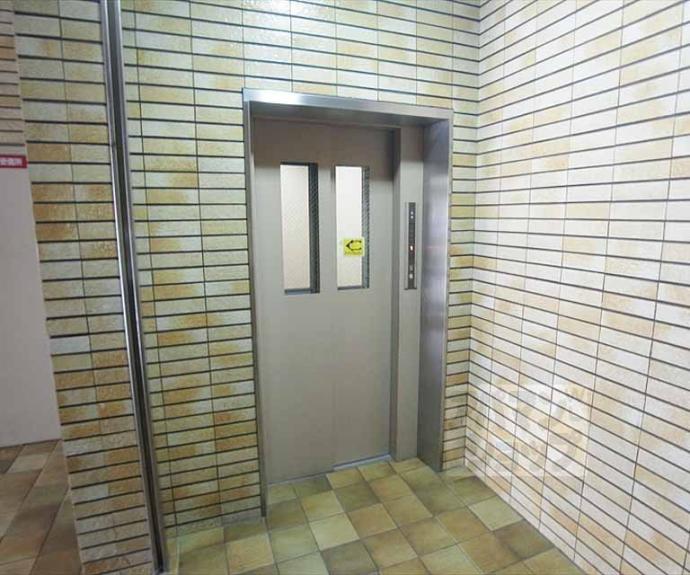 【ロイヤルセンタービルコバヤシ】間取