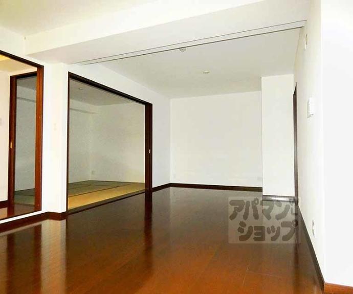 【河原町１０９ビル】間取