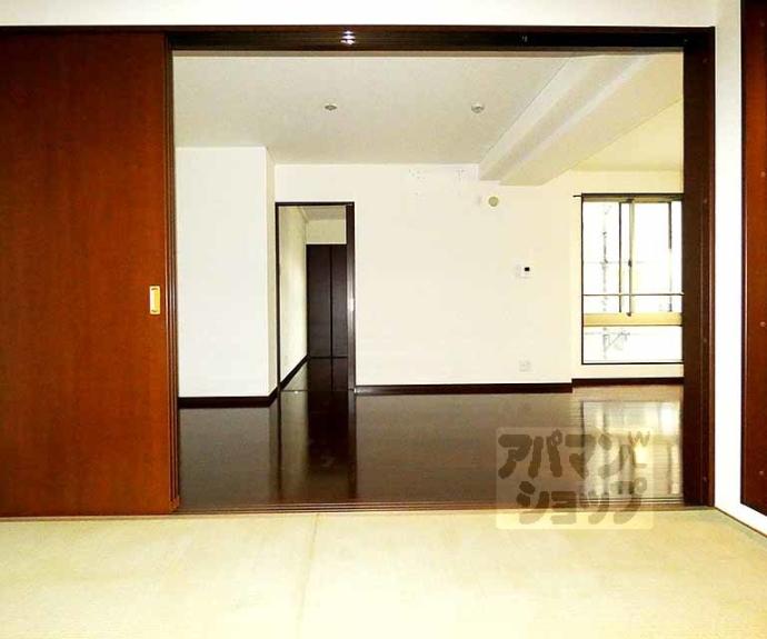 【河原町１０９ビル】間取