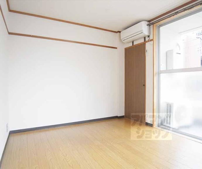 【リバーサイド高野】間取