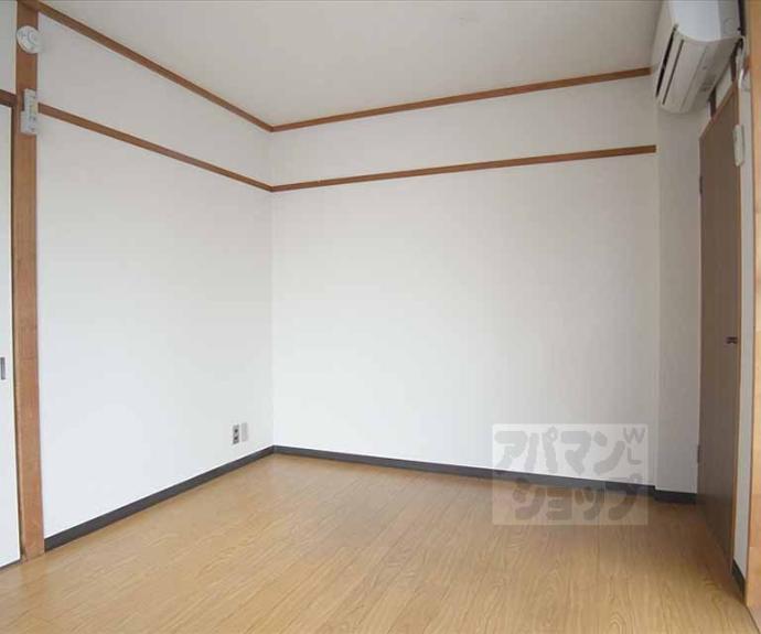 【リバーサイド高野】間取