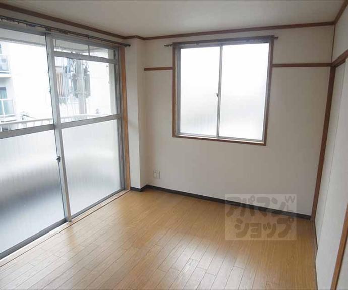 【リバーサイド高野】間取