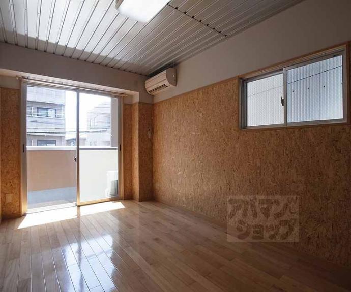 【アルカス今出川】間取