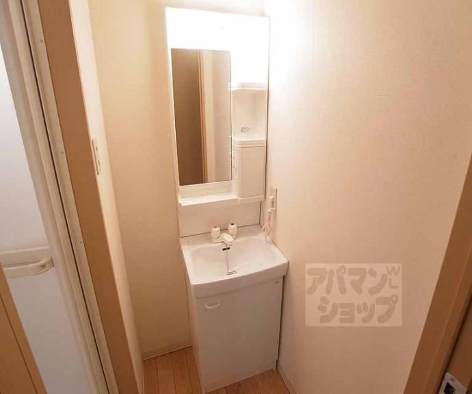 【アルカス今出川】間取