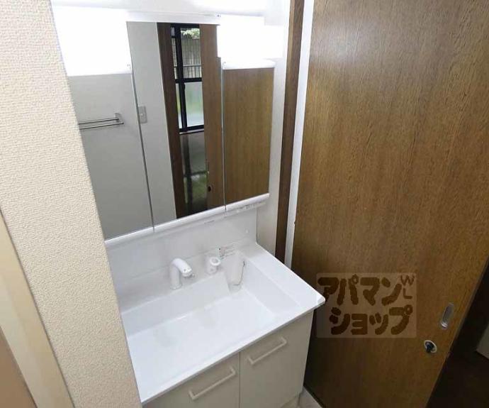 【ヴィーブル岩倉】間取