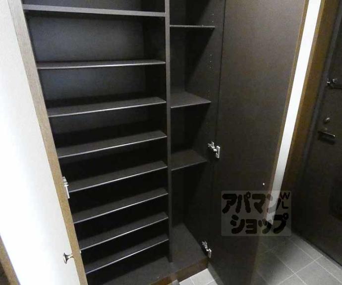 【ヴィーブル岩倉】間取