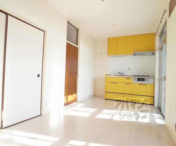 【ヴィラ岡崎】間取