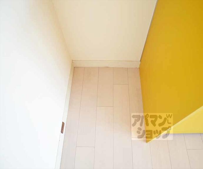 【ヴィラ岡崎】間取