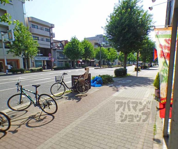 【ヴィラ島本】間取