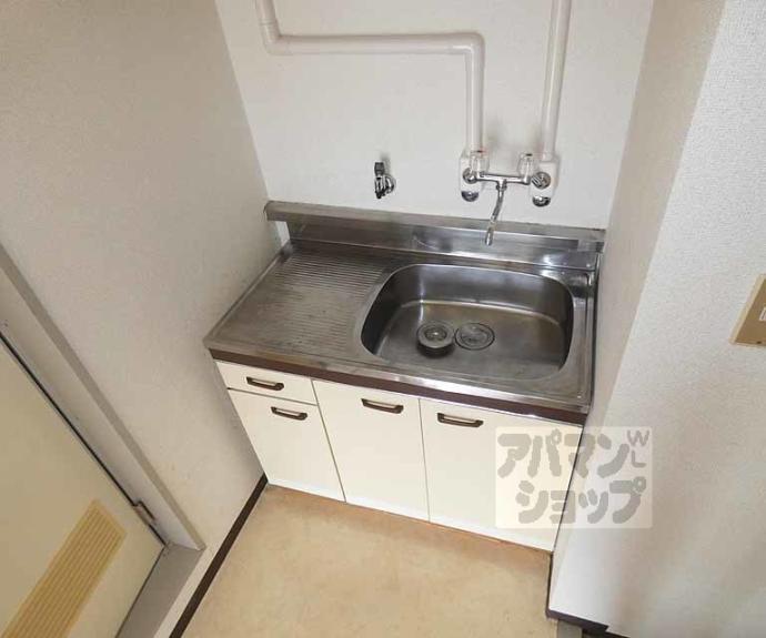 【ヴィラ島本】間取