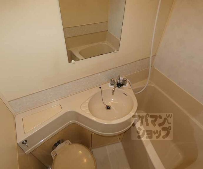 【ヴィラ島本】間取