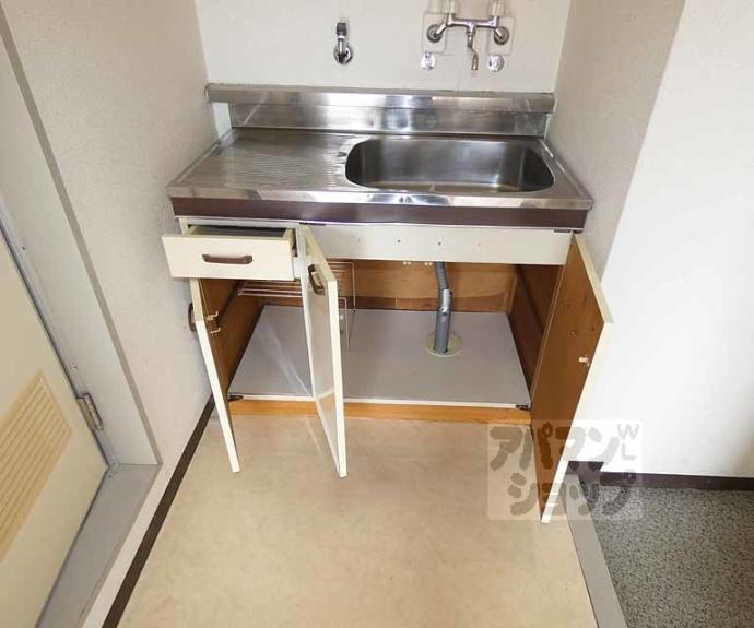 【ヴィラ島本】間取