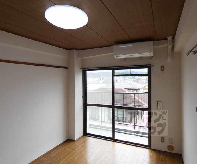 【ヴィラ島本】間取