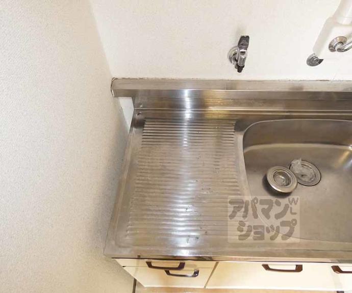 【ヴィラ島本】間取