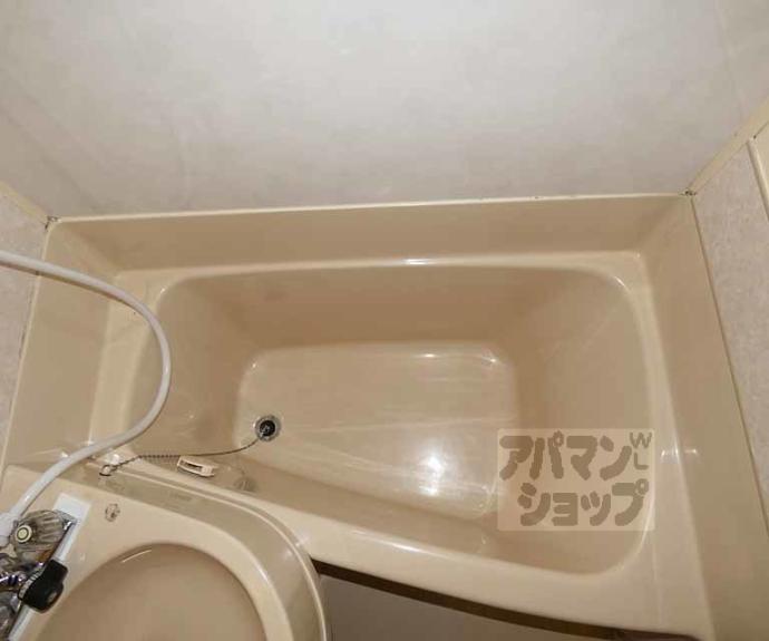 【ヴィラ島本】間取