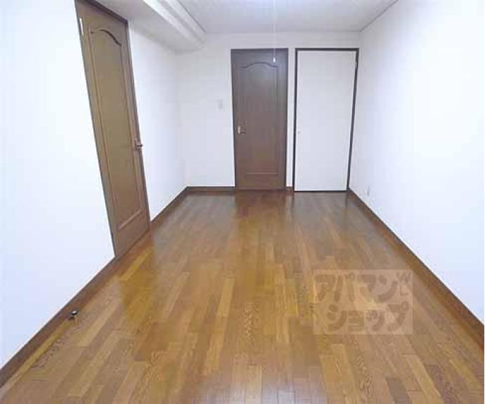 【ヴァンタリゼ荒神口】間取