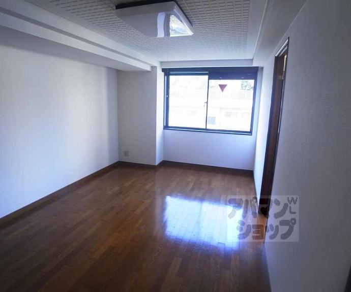 【ヴァンタリゼ荒神口】間取