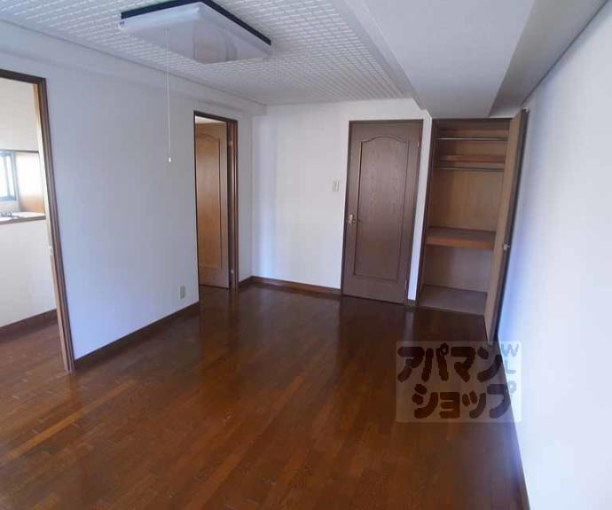 【ヴァンタリゼ荒神口】間取