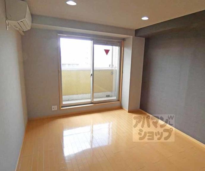 【Ｃｏｔｏ　Ｇｌａｎｃｅ　一乗寺駅前】間取