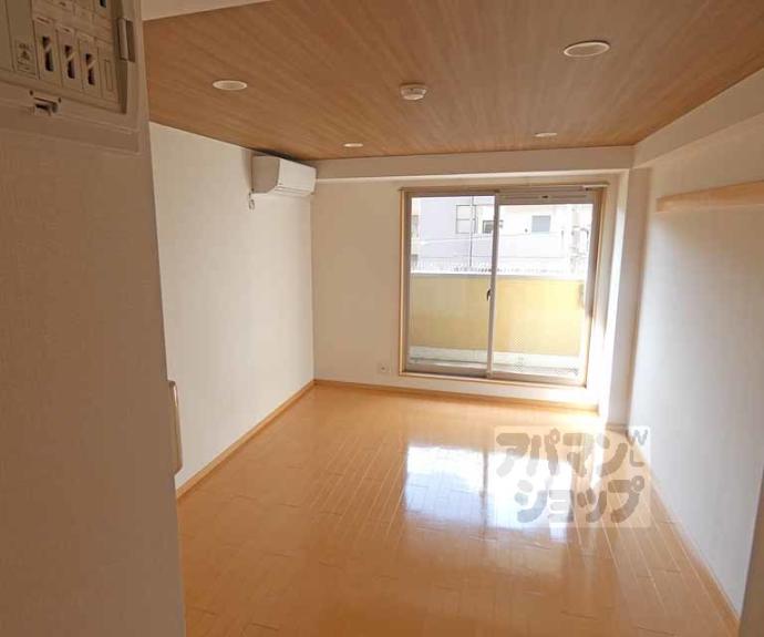 【Ｃｏｔｏ　Ｇｌａｎｃｅ　一乗寺駅前】間取