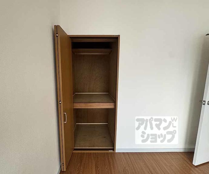 【グランレブリー御所東】間取