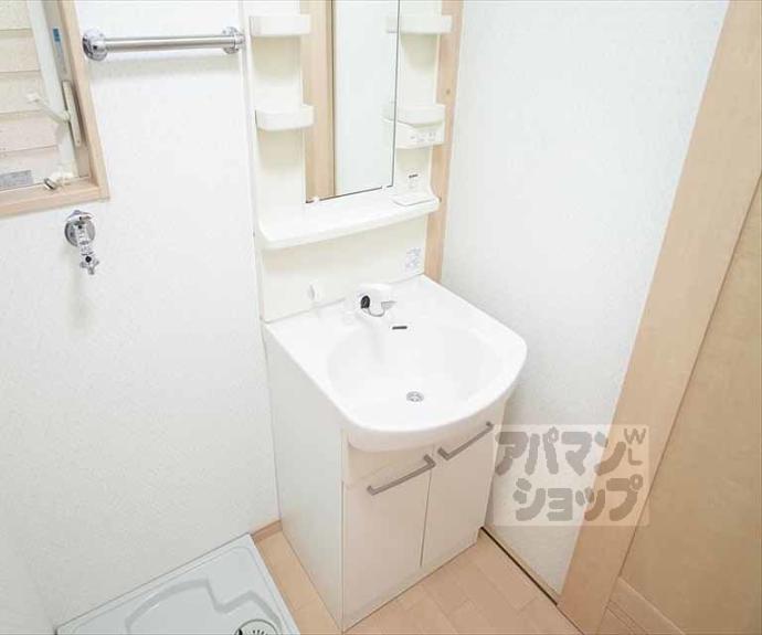 【下鴨泉川町貸家３４－２０】間取