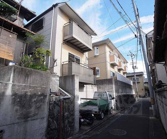 【ハイム中大路】間取