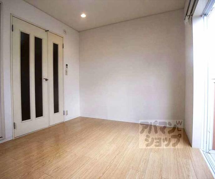 【ハイム中大路】間取