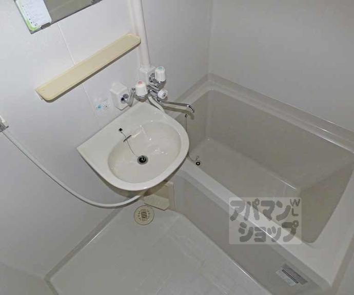 【フレグランス上治】間取