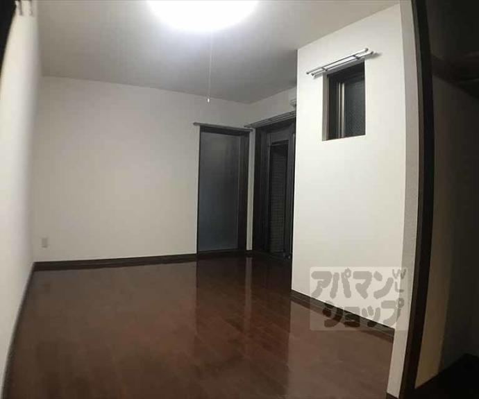 【フェイム伊佐町】間取