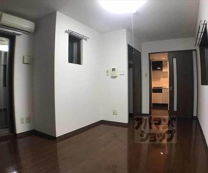 【フェイム伊佐町】間取