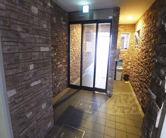 【パークウォーク御所北】間取