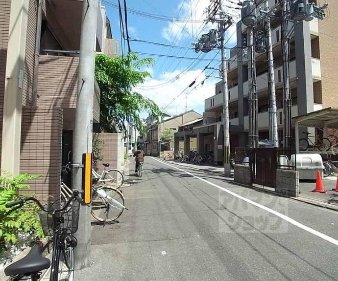 【パークウォーク御所北】間取