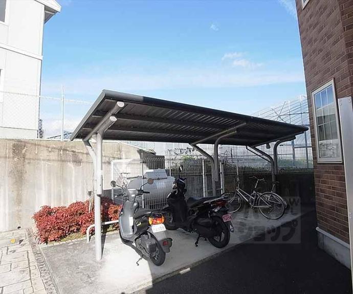 【レ　シャンブル　ドゥ　北山】間取