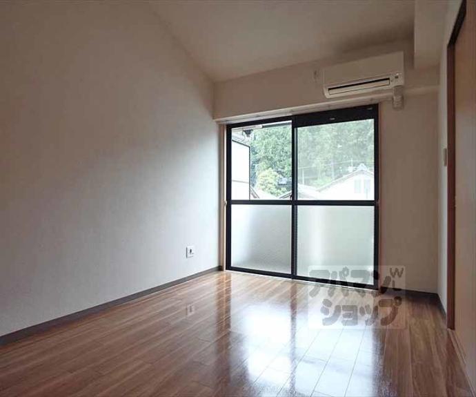 【ウィステリア壱番館】間取