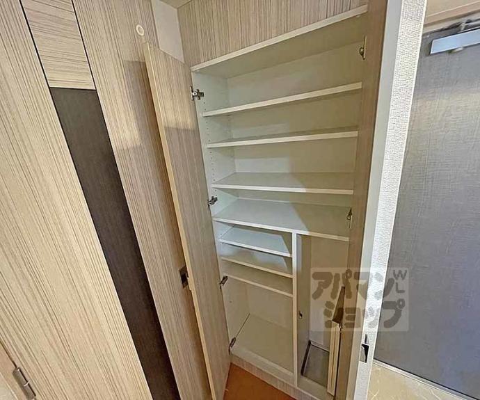 【エイペックス京都東山三条】間取