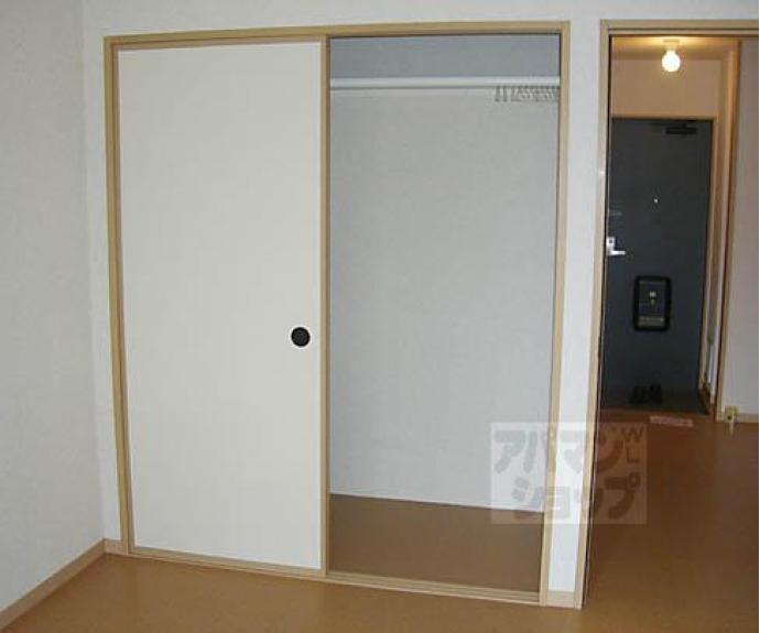 【クレールヴィル六ノ坪】間取