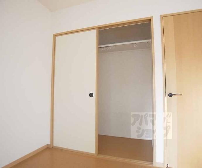 【クレールヴィル六ノ坪】間取