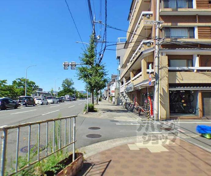 【リバーサイド松家】