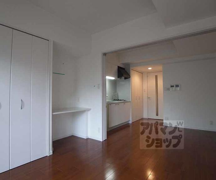 【レジディア御所東】間取