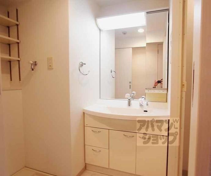 【レジディア御所東】間取