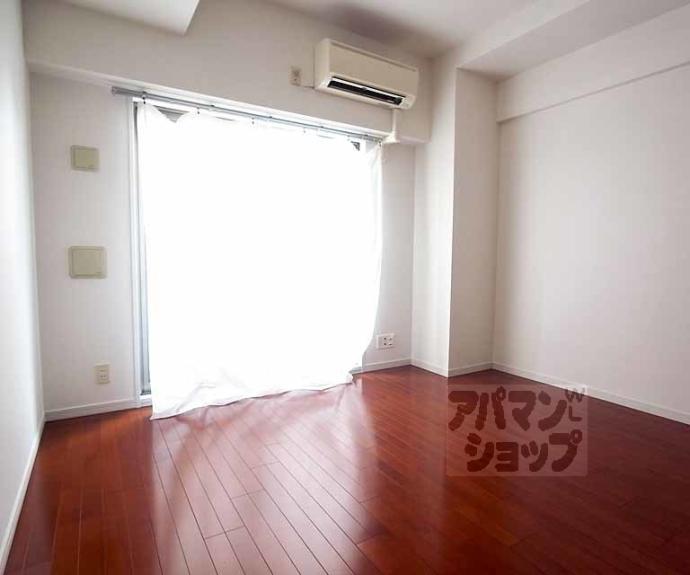 【レジディア御所東】間取