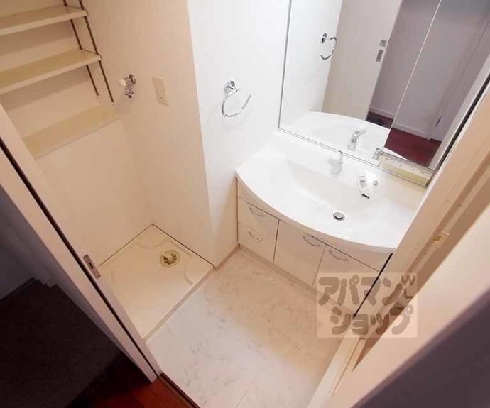 【レジディア御所東】間取