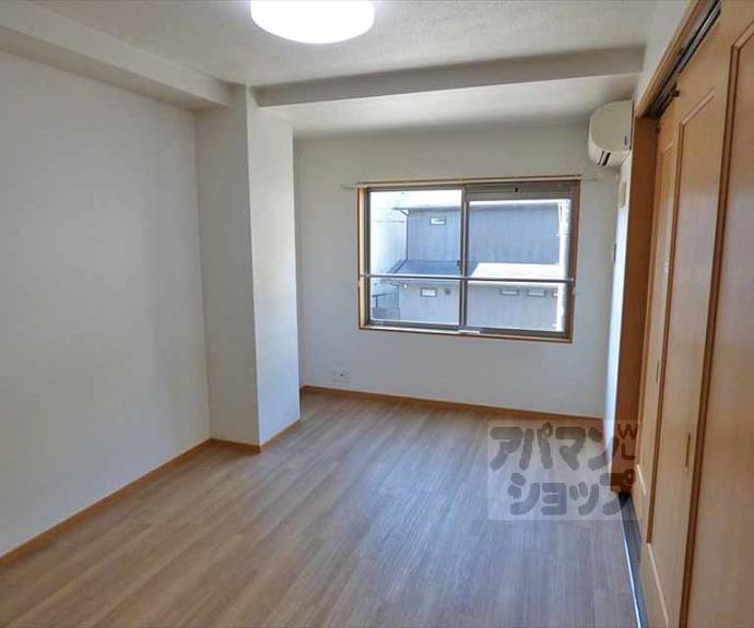 【ウィズナスコート宝ヶ池】間取