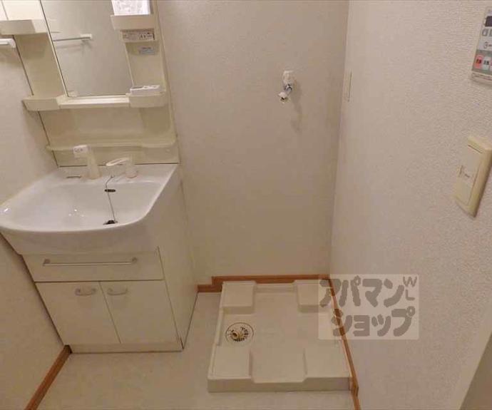 【ウィズナスコート宝ヶ池】間取