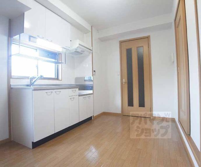 【ウィズナスコート宝ヶ池】間取