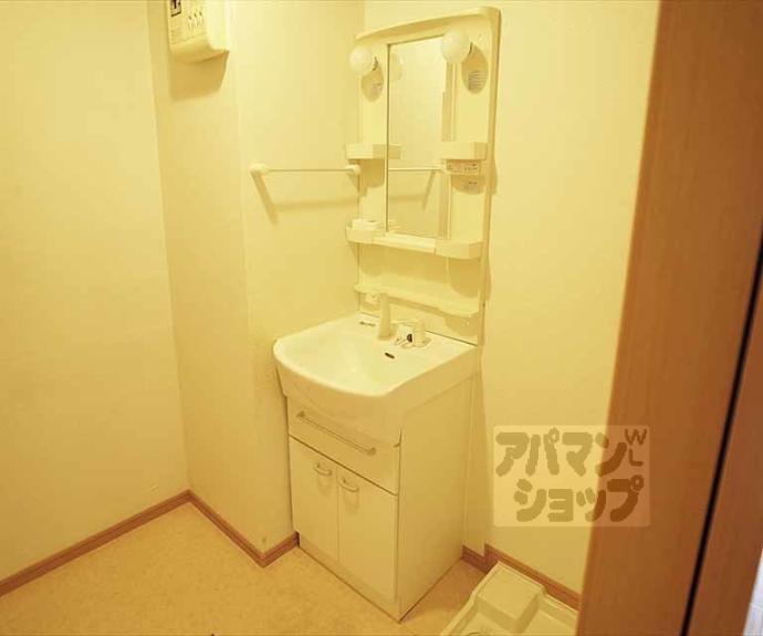 【ウィズナスコート宝ヶ池】間取