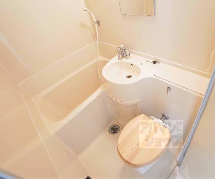 【フェリセ　カサ】間取